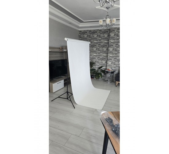 Beyaz Fon Perde  200x250cm AYAKLI MAKARA ZİNCİRLİ ürün çekimi,vesikalık,white screen