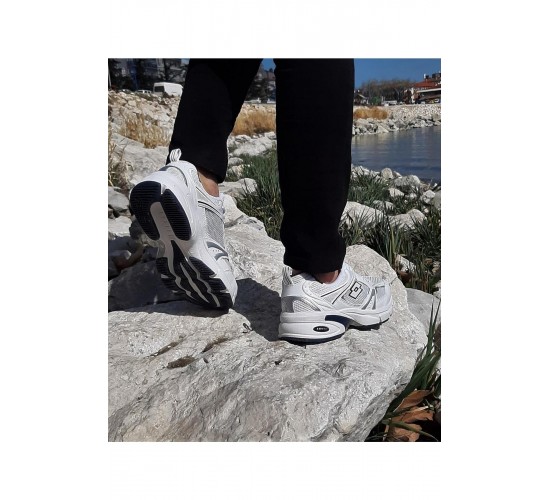 Athens Beyaz-laci Hafızalı Ortopedik Hafif Spor Ayakkabı / Beden : 44 / Cinsiyet : Erkek