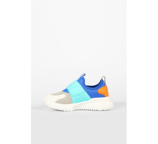 Crazy Basic Erkek Okul Öncesi Beyaz Spor Ayakkabı / Beden : 26 / Cinsiyet : Erkek Crazy Basic Erkek Okul Öncesi Beyaz Spor Ayakkabı / Beden : 26 / Cinsiyet : Erkek