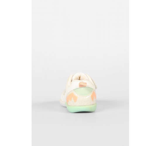 Donut İlk Adım Phylon Spor Ayakkabı Pudra / Beden : 23 / Cinsiyet : Kadın / Kız Donut İlk Adım Phylon Spor Ayakkabı Pudra / Beden : 23 / Cinsiyet : Kadın / Kız