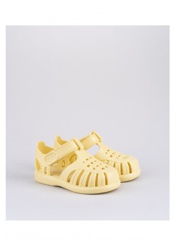 S10271 Tobby Solıd Çocuk Sandalet Vanilya / Beden : 22 / Cinsiyet : Kadın / Kız S10271 Tobby Solıd Çocuk Sandalet Vanilya / Beden : 22 / Cinsiyet : Kadın / Kız