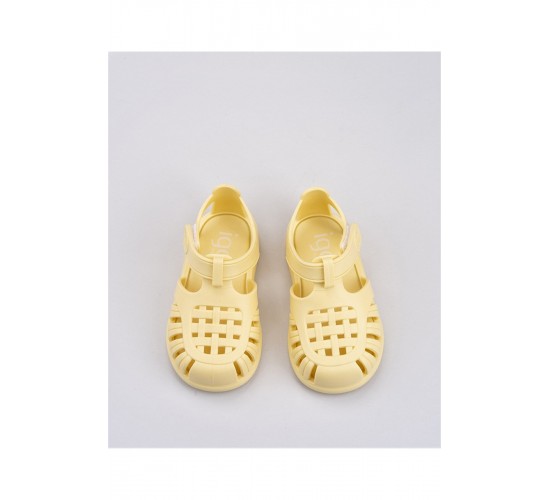 S10271 Tobby Solıd Çocuk Sandalet Vanilya / Beden : 24 / Cinsiyet : Kadın / Kız