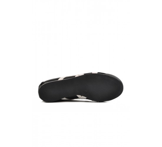 Siyah Bağcıklı Erkek Spor Ayakkabı / Beden : 43 / Cinsiyet : Erkek