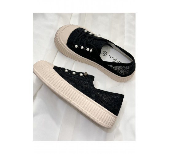 Dantelli Kadın Sneaker / Beden : 40 / Cinsiyet : Kadın / Kız Dantelli Kadın Sneaker / Beden : 40 / Cinsiyet : Kadın / Kız