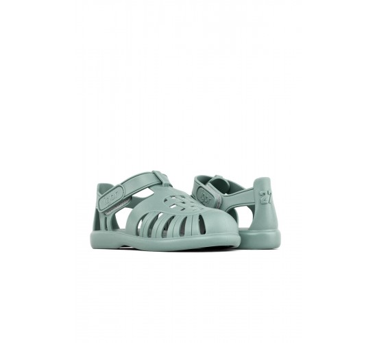 S10271 Tobby Solid Çocuk Sandalet / Beden : 23 / Cinsiyet : Unisex S10271 Tobby Solid Çocuk Sandalet / Beden : 23 / Cinsiyet : Unisex