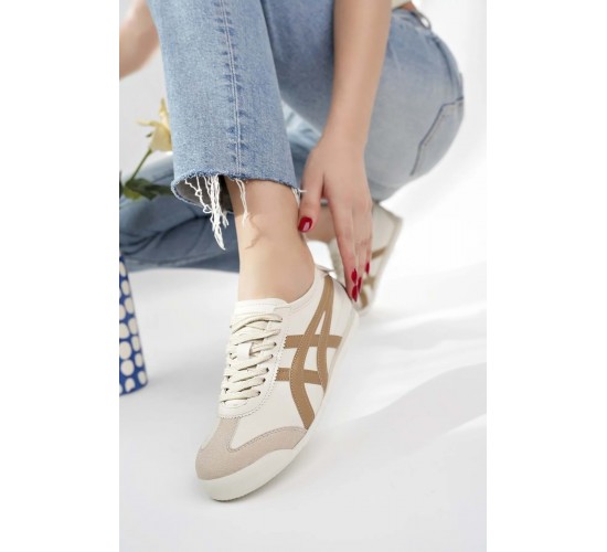 2005 Kadın Spor Ayakkabı / Beden : 40 / Cinsiyet : Kadın / Kız