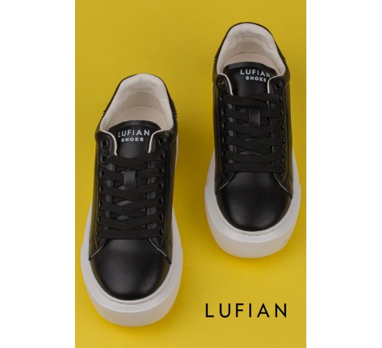 Siyah Amy Hakiki Deri Kadın Sneaker / Beden : 39 / Cinsiyet : Kadın / Kız Siyah Amy Hakiki Deri Kadın Sneaker / Beden : 39 / Cinsiyet : Kadın / Kız