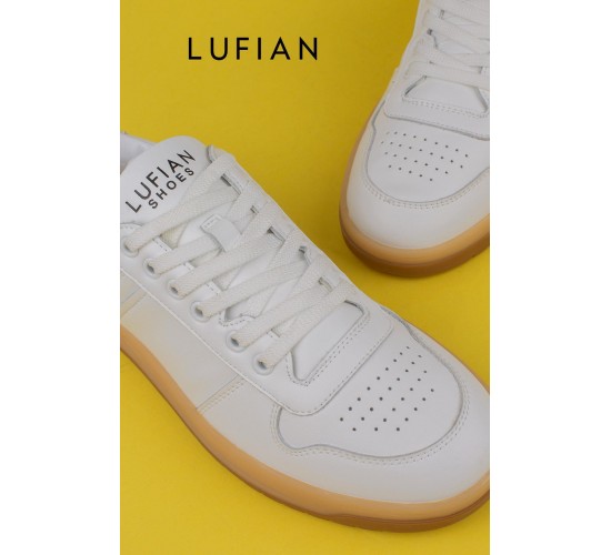 Beyaz Omar Erkek Sneaker Ayakkabı / Beden : 44 / Cinsiyet : Erkek Beyaz Omar Erkek Sneaker Ayakkabı / Beden : 44 / Cinsiyet : Erkek