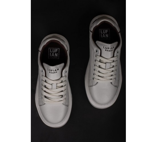 Beyaz Amy Hakiki Deri Kadın Sneaker / Beden : 39 / Cinsiyet : Kadın / Kız Beyaz Amy Hakiki Deri Kadın Sneaker / Beden : 39 / Cinsiyet : Kadın / Kız