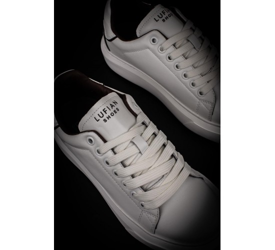 Beyaz Amy Hakiki Deri Kadın Sneaker / Beden : 39 / Cinsiyet : Kadın / Kız Beyaz Amy Hakiki Deri Kadın Sneaker / Beden : 39 / Cinsiyet : Kadın / Kız