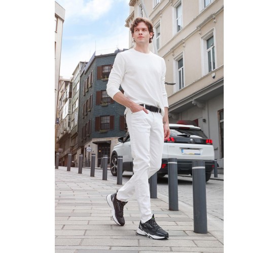 29726 Erkek Spor Ayakkabı Siyah Beyaz / Beden : 43 / Cinsiyet : Erkek