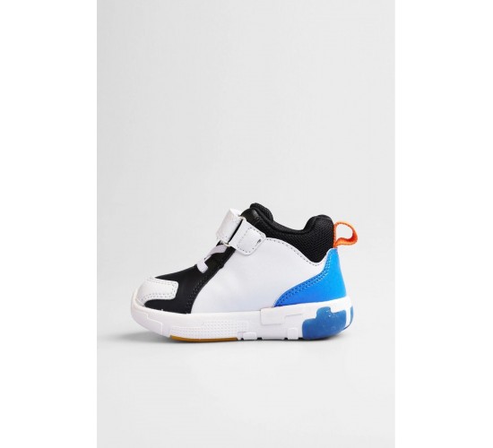 Rocky Erkek Çocuk Işıklı Boyunlu Spor Ayakkabı 946.25K.411 / Beden : 26 / Cinsiyet : Erkek