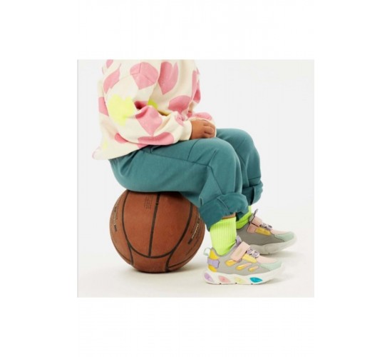 Lamb Işıklı Ortopedik Çocuk Spor Ayakkabı PUDRA / Beden : 24 / Cinsiyet : Unisex