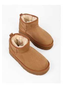 Bilekten (3 cm Yükseklikte) İçi Kürklü Kaymaz (3 Cm Yükseklikte) Tabanlı Kadın Kısa Uggy Bot / Beden : 40 / Cinsiyet : Kadın / Kız