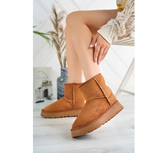 Orta Boy Kürklü Bilekten (8 cm Yükseklikte) Kaymaz (Taban Uzunluğu 3 Cm Yükseklikte) Taban Uggy Bot / Beden : 36 / Cinsiyet : Kadın / Kız