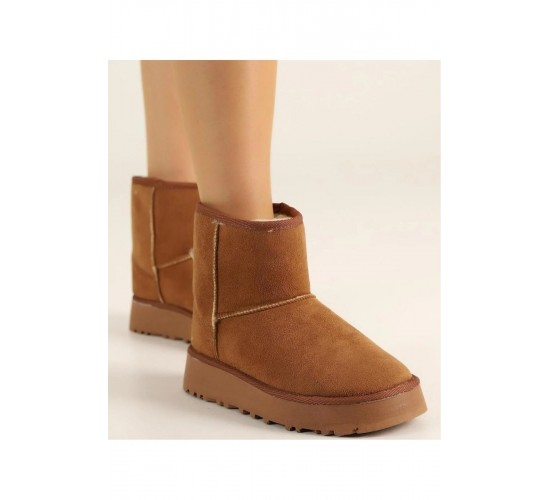 Orta Boy Kürklü Bilekten (8 cm Yükseklikte) Kaymaz (Taban Uzunluğu 3 Cm Yükseklikte) Taban Uggy Bot / Beden : 36 / Cinsiyet : Kadın / Kız