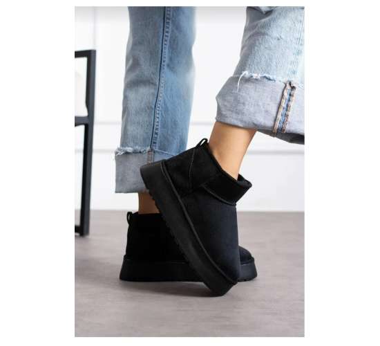 Kadın İçi Kürklü Yüksek Kalın Dolgu Kaymaz Tabanlı Bilekte Kısa Süet İçi Mini Uggy Bot / Beden : 38 / Cinsiyet : Kadın / Kız, 8684767676756