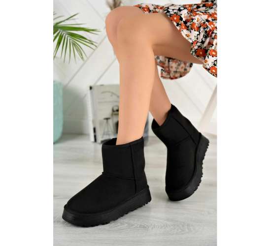 Orta Boy Kürklü Bilekten (8 cm Yükseklikte) Kalın Dolgu Kaymaz (4 Cm Yükseklikte) Tabanlı Uggy Bot / Beden : 38 / Cinsiyet : Kadın / Kız, 868432323234