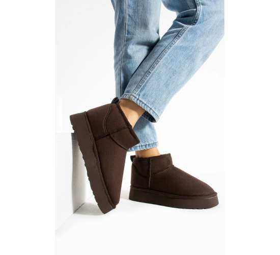 Kadın İçi Kürklü Kaymaz (3 Cm Yükseklikte) Tabanlı Bilekten (3 cm Yükseklikte) Mini Uggy Bot / Beden : 37 / Cinsiyet : Kadın / Kız, 8684122112128