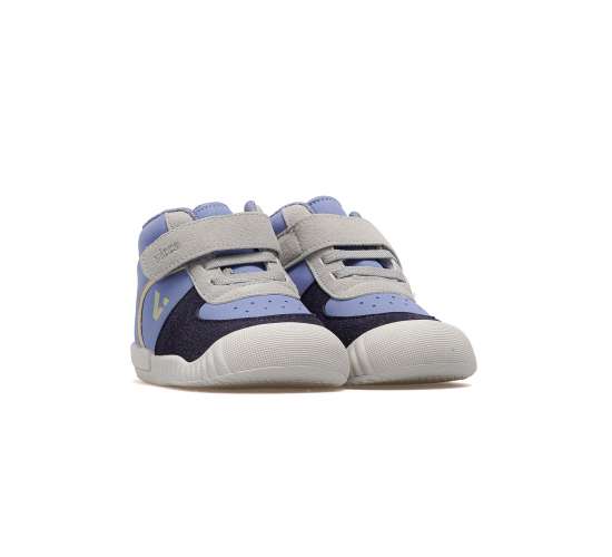 Soli Iı Erkek Çocuk Hafif Taban Günlük Bot 25k 946.402 Be Kot / Beden : 22 / Cinsiyet : Erkek, 3681013761811