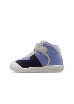 Soli Iı Erkek Çocuk Hafif Taban Günlük Bot 25k 946.402 Be Kot / Beden : 23 / Cinsiyet : Erkek