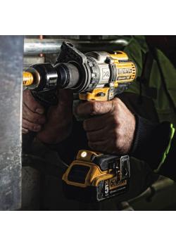 Dewalt DCD996P2 18Volt/5.0Ah Li-ion Çift Akülü Kömürsüz Darbeli Matkap Dewalt DCD996P2 18Volt/5.0Ah Li-ion Çift Akülü Kömürsüz Darbeli Matkap